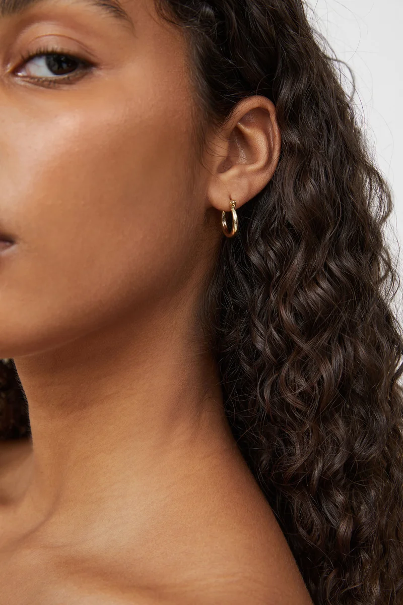Rubi  Small Hoop Earring for Women | Best Price UAE